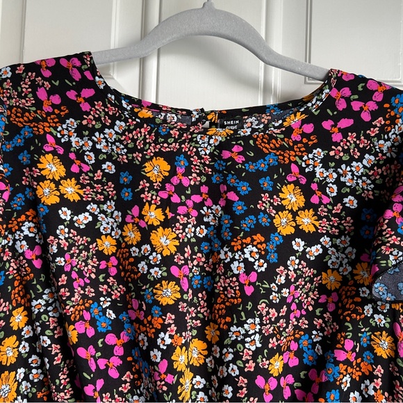 SHEIN Curve Clasi Plus Multicolor Floral Ruffle Sleeves Mini Dress in 1XL/14 USW - Picture 3 of 15